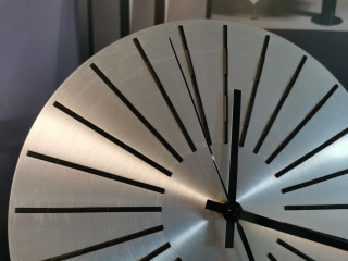 B&O 12'' PLATTER CLOCK